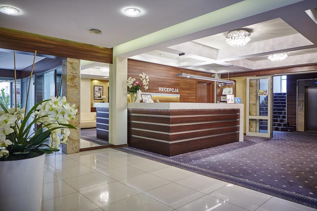 Hotel Rad Grudziądz Exteriör bild