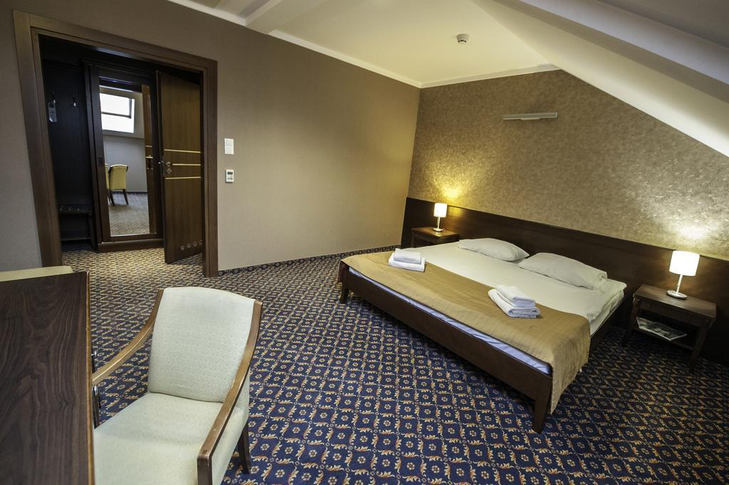 Hotel Rad Grudziądz Exteriör bild