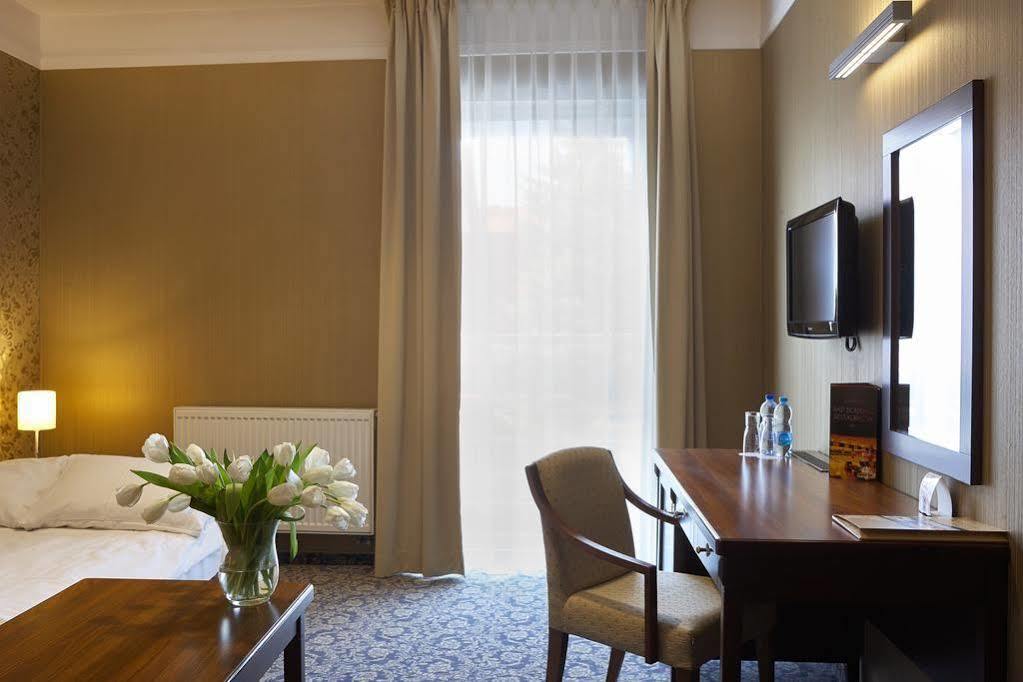 Hotel Rad Grudziądz Exteriör bild